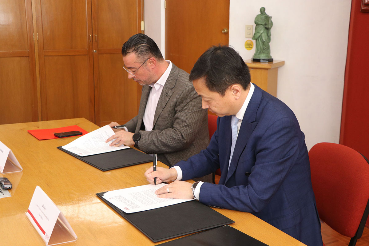 Firma Huawei México (2)