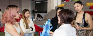 Coordinadora y Alumnas